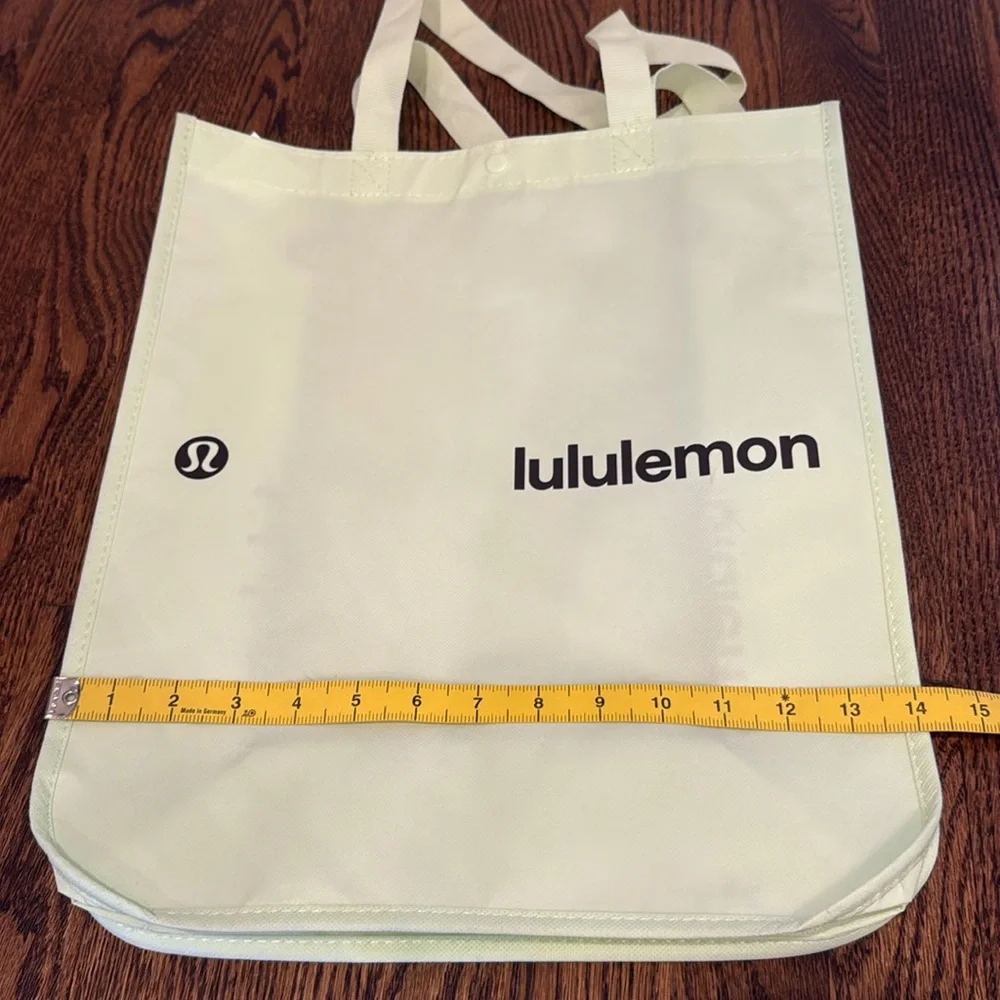 Lululemon Light Green Yellow Black Large Reusable Shopping Tote Bag - Picture 9 of 10